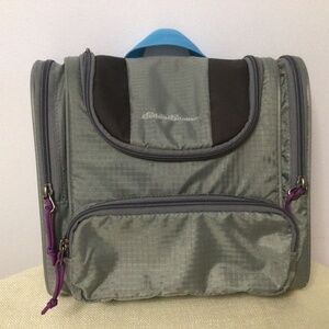 Eddie Bauer Hanging Toiletries Travel Dopp Kit Grey